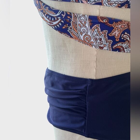 Bikini 2 Piece Swimsuit - Picture 8 of 9